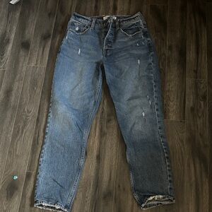 A&f mom jeans